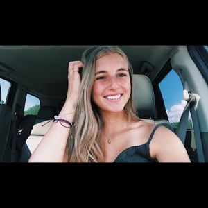 Meet your Posher, Gabrielle